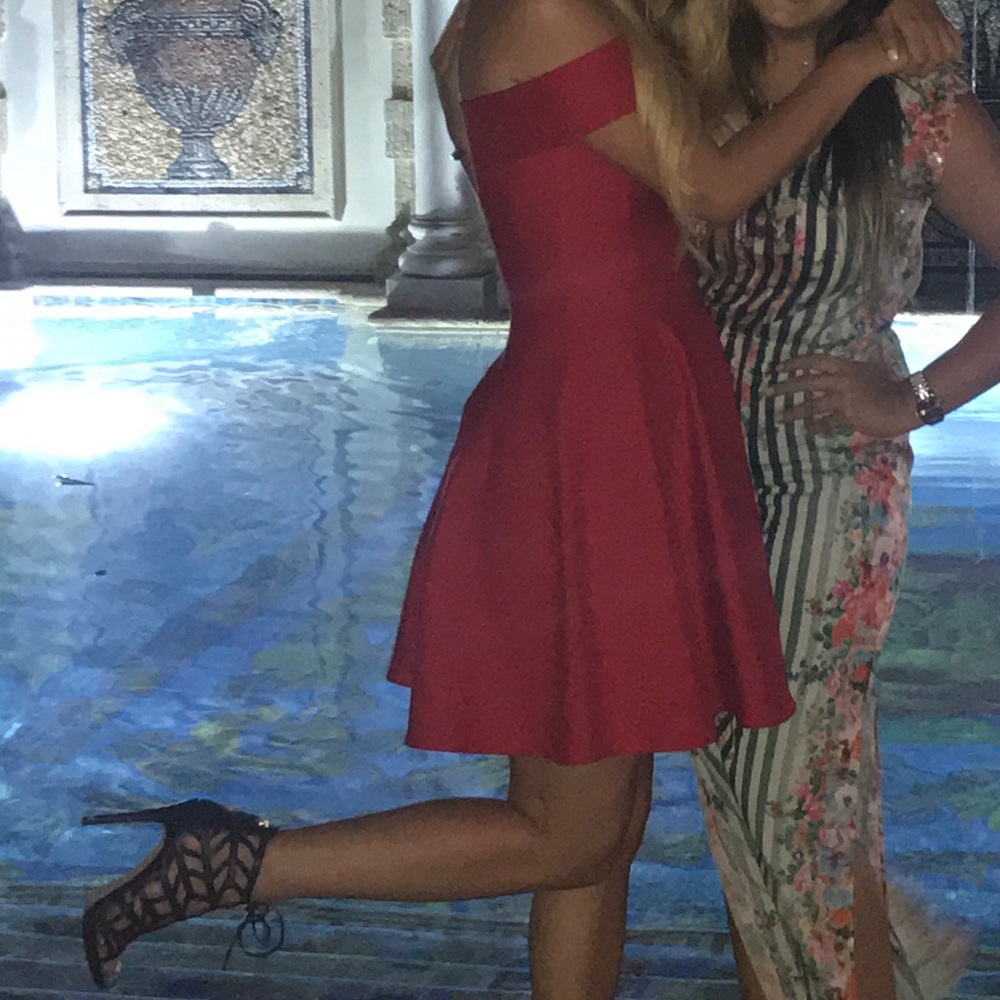 Off the shoulder, Red Dress